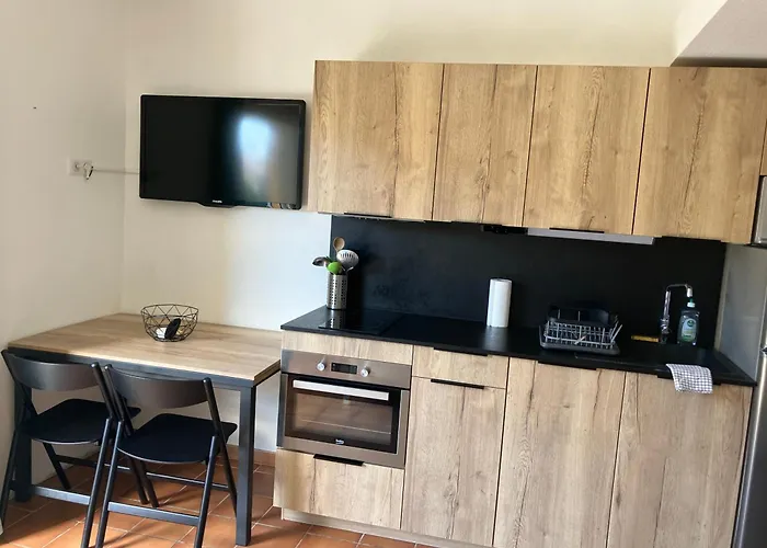 Mazet Cosy Climatise Terrasse Privee Et Piscine Semesterbostad